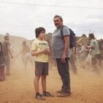 Luis e Esteban nel deserto in una scena di Sirât, di Oliver Laxe, qui recensito