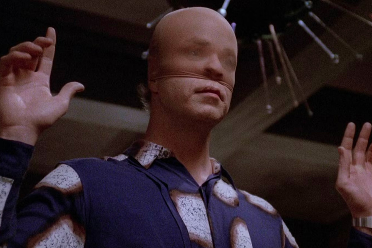 Tom Noonan nei panni di Francis Dollarhyde in una scena di "Manhunter - Frammenti di un omicidio" di Michael Mann (1986), qui recensito