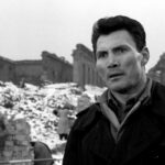 Un primo piano di Jack Palance in "Dieci secondi col diavolo" ("Ten Seconds to Hell", 1959) di Robert Aldrich, qui recensito