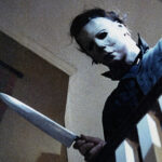 Jamie Lee Curtis in una scena di "Halloween" di John Carpenter (1978)